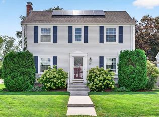 87 Miller Ave, Rumford, RI 02916