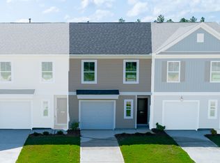 1230 Wylie St #B, Camden, SC 29020