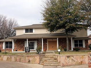 1113 Wildwood Cir, Bedford, TX 76021
