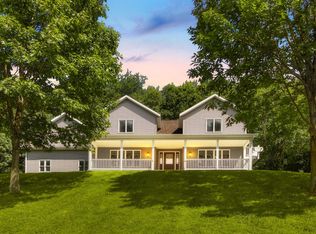 N4664 Old Hickory Dr, Onalaska, WI 54650