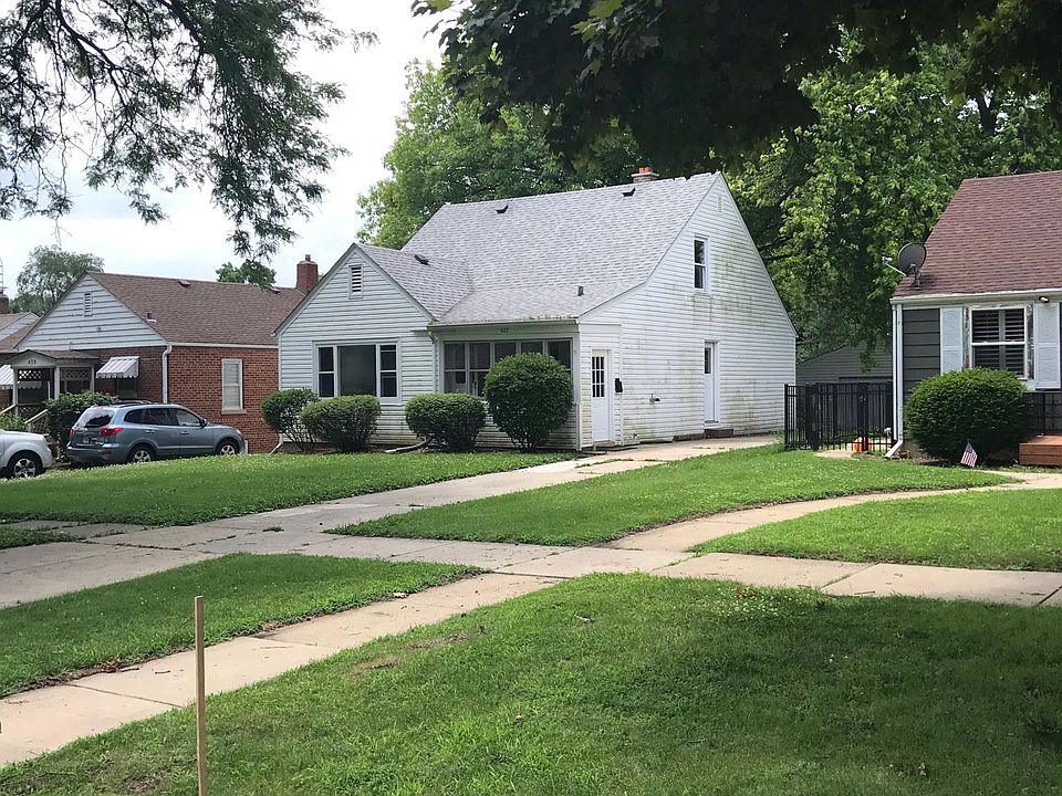 2nd image of 407 N Fordham Ave