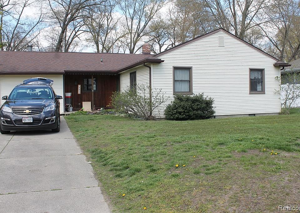 8000 Farrant St N, Commerce Township, MI 48382 Zillow