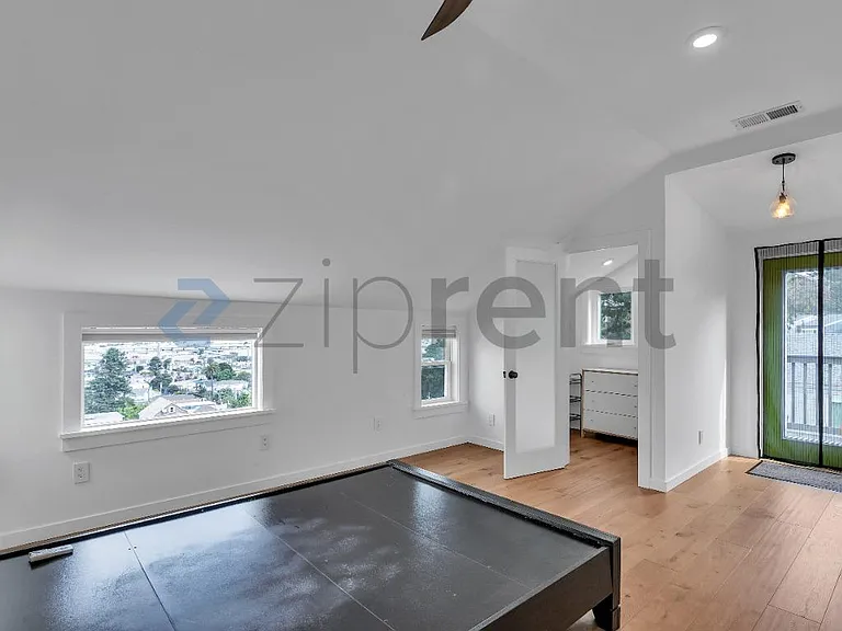 1444 Newcomb Ave — Photo 30