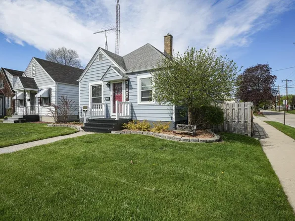 7300 40th AVENUE, Kenosha, WI 53142