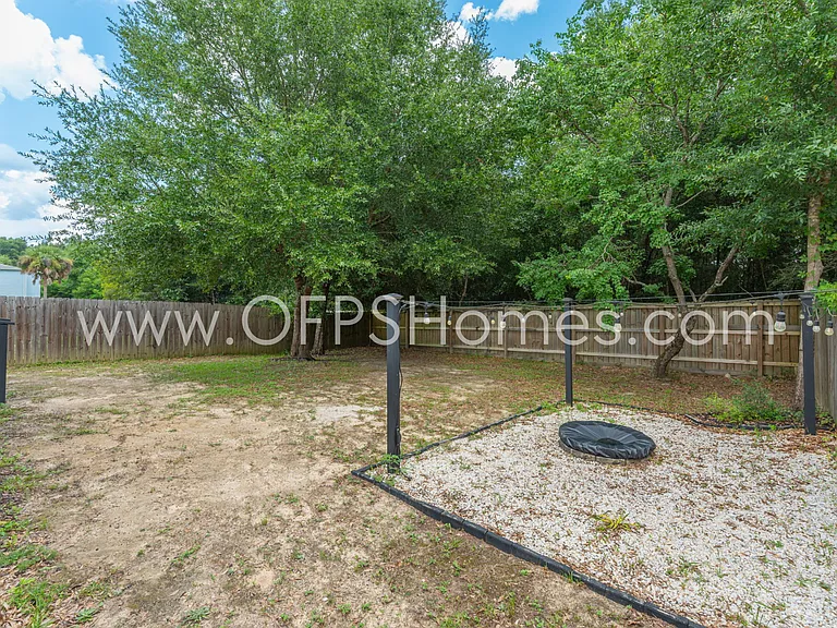 824 Valley Rd — Photo 31