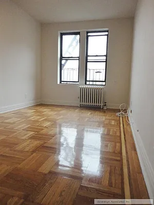 Rented by Sovereign Associates | media 25