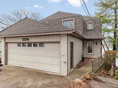 1077 S Shore Dr, Kansas City, MO, 64151