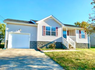 232 Senator Dr, Clarksville, TN 37042