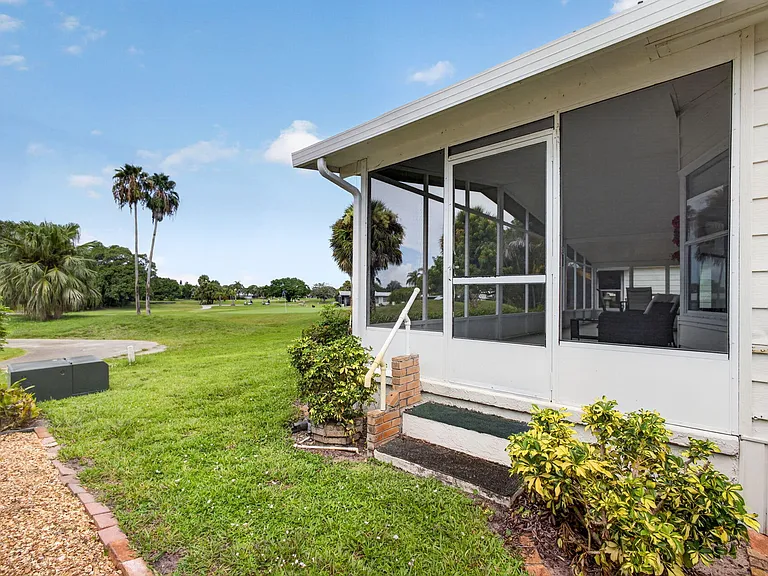 7640 SE Shenandoah Dr — Photo 62