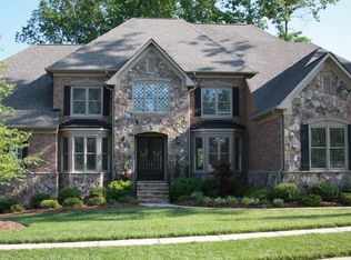 6005 Stanbury Dr, Matthews, NC 28104