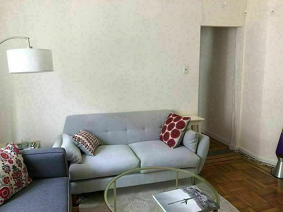 3rd image of 600 Park Pl #5AB