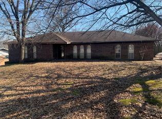 115 Nellie St, Arkoma, OK 74901