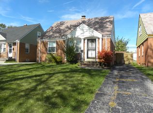 18217 Waterbury Ave, Maple Heights, OH