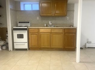(Undisclosed Address), Valley Stream, NY 11580