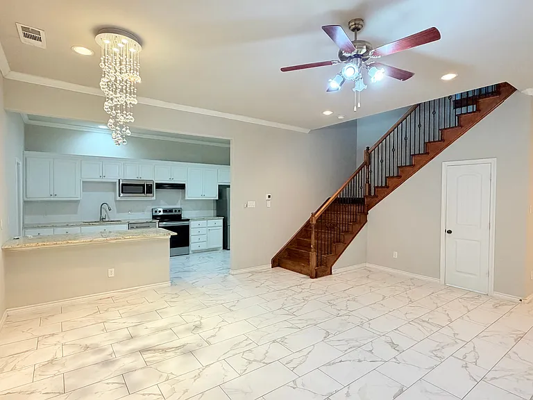 12305 Halima St — Photo 6