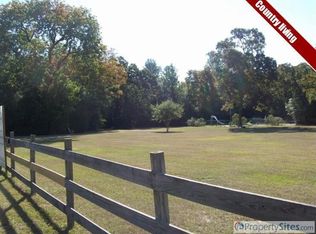 67 Pine Crest Dr, Huntsville, TX 77320