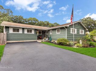 1331 Spur Dr S, Islip, NY 11751