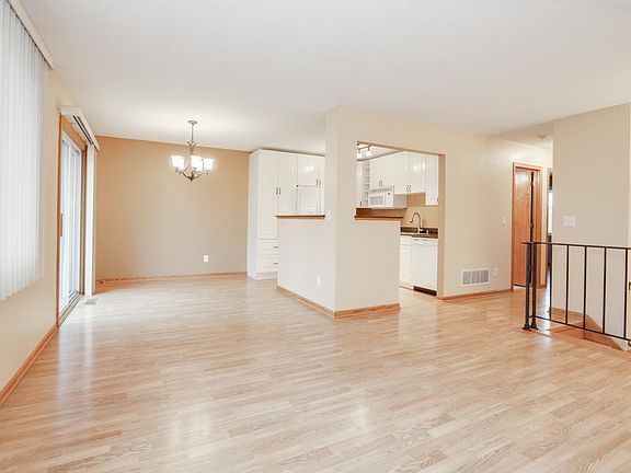 Kitchen and dining from family room.