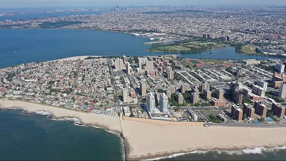 1 Ocean Dr — Photo 4
