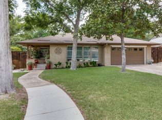 9821 Estacado Dr, Dallas, TX 75228