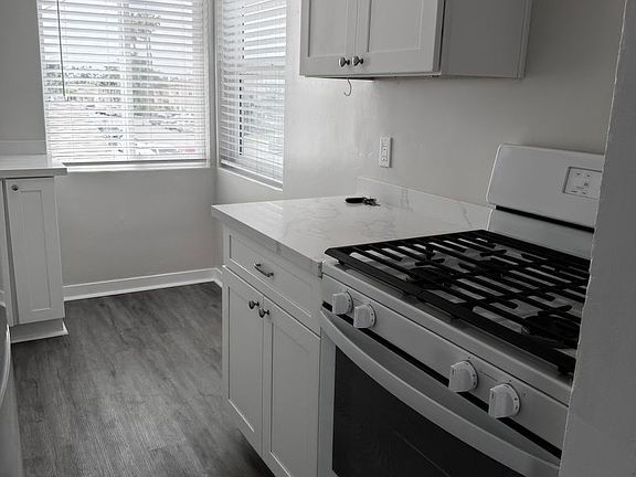 4th image of 4485 Illinois St APT 7