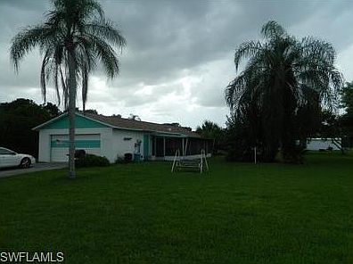 1st image of 302 Lincoln Blvd