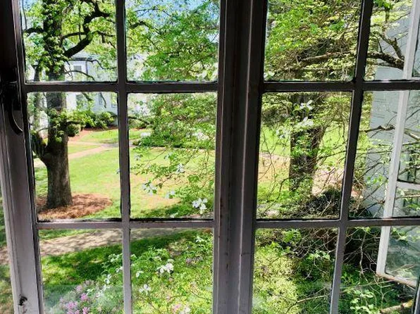 1700-Q3 N Elm St, Greensboro, NC 27408