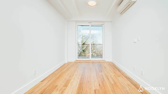 Rented by Nooklyn NYC LLC | media 5