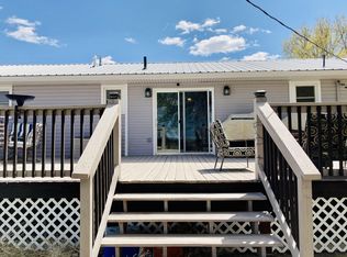 706 W 8th St, Oakley, KS 67748