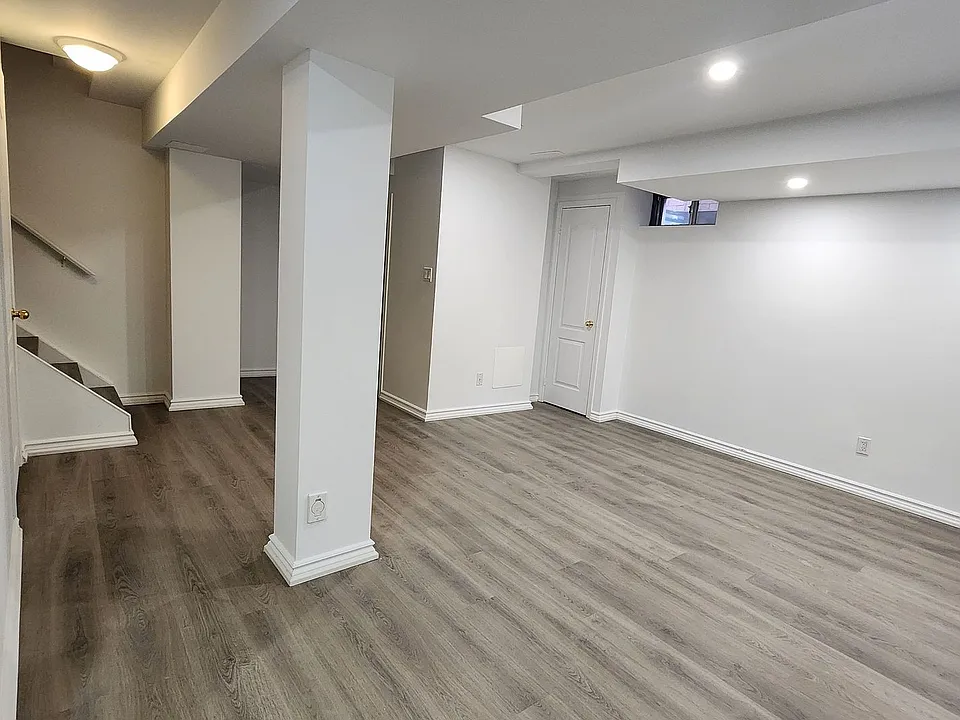4842 Rosebush Rd #BASEMENT