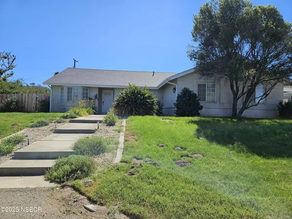 260 Harsin Ln, Santa Maria, CA 93455
