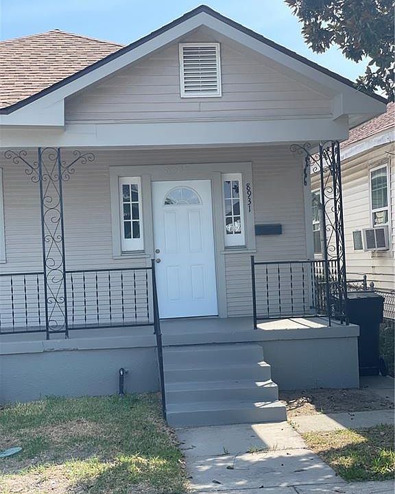 1st image of 8931-33 Apple St