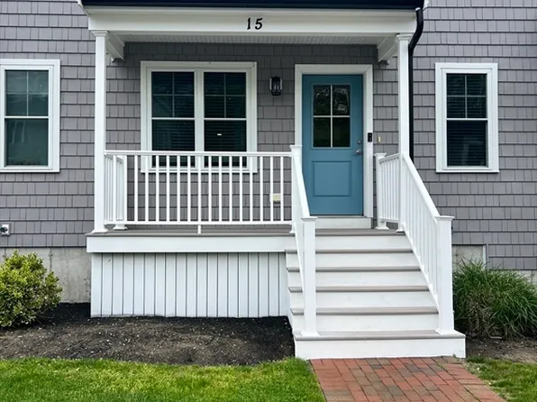 55 Plymouth St #15, Whitman, MA 02382