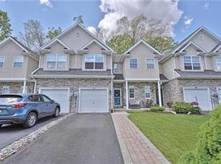 196 Maple Ct, Alburtis, PA 18011