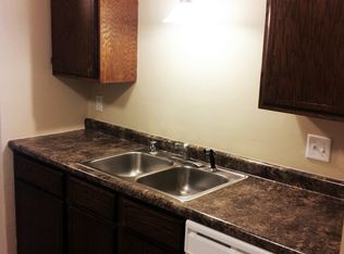 1306 Sunfield St APT 2, Sun Prairie, WI 53590