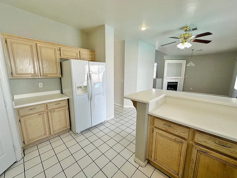 7216 Winding Creek Dr — Photo 12