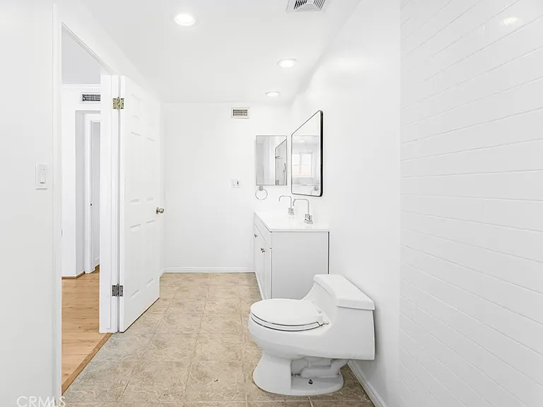 22627 Enadia Way — Photo 18