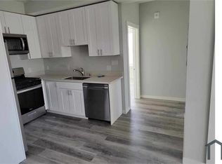 1501 Revere Ave #202, San Francisco, CA 94124