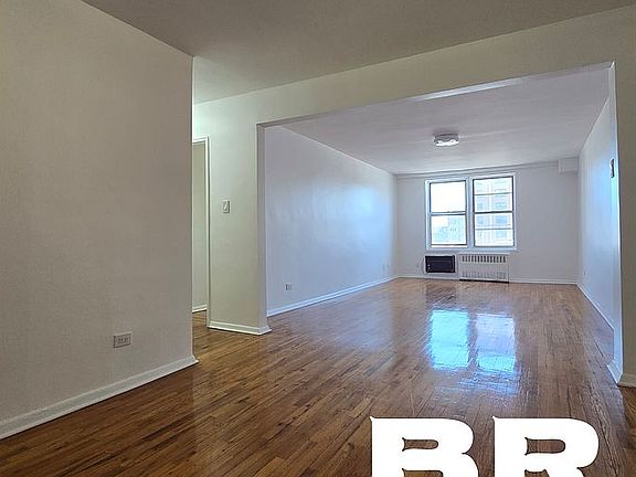 2nd image of 2785 Ocean Pkwy APT 3J