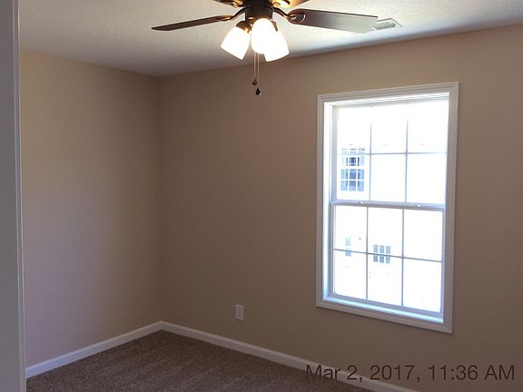4th image of 371 McGee Ct APT 1