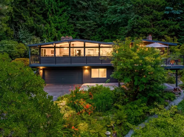 20200 37th Avenue NE, Lake Forest Park, WA 98155