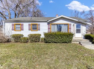 37454 Beechwood St, Westland, MI 48185