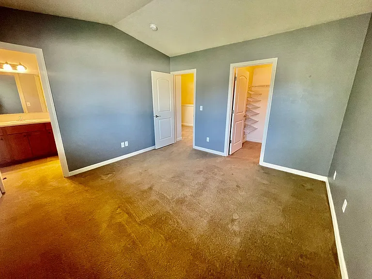 12947 NW Clement Ln — Photo 29