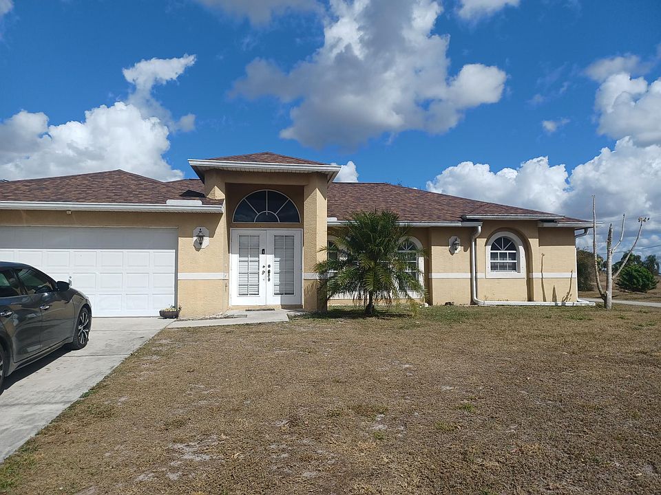 679 Mirror Lakes Ct, Lehigh Acres, FL 33974 Zillow