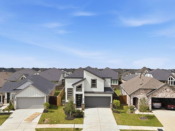 4th image of 5115 Getty Ln