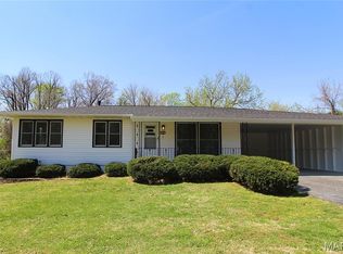 29 Venus Dr, Belleville, IL