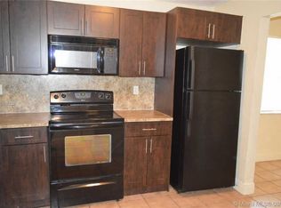 1741 SW 40th Ter #B, Fort Lauderdale, FL 33317