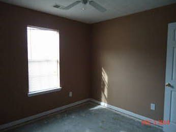 2nd image of 135 Creekside Dr