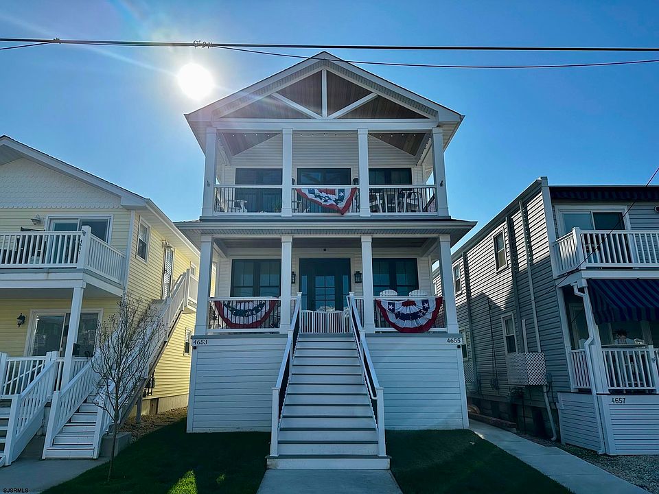 1st image of 426 West Ave #2