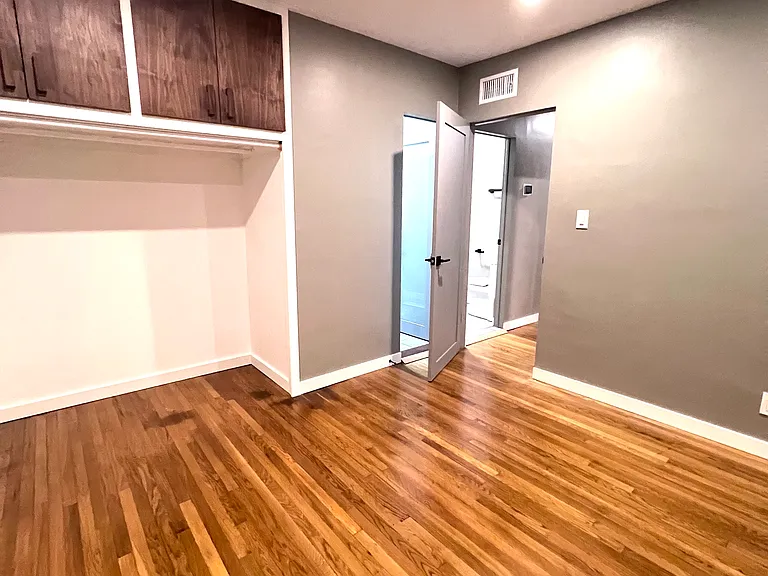 3547 E Green St #A — Photo 13